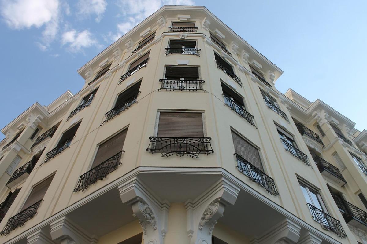 Amazinn Places Embajadores II Madrid Exterior photo